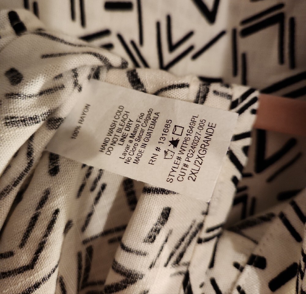 Gee Gee White Printed Tie Waist Short Set Size 2XL NWOT - Picture 7 of 7